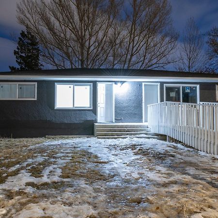 Centre Street Upper 2Bedsuite 4408 YYC Exterior foto
